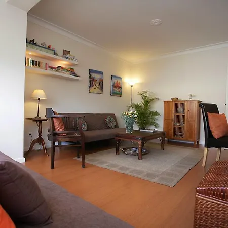 1-4 Guests, Estoril - Cascais Beach & Town Holidays Estoril