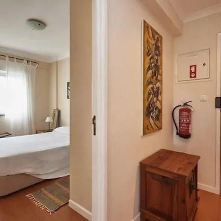 1-4 Guests, Estoril - Cascais Beach & Town Holidays