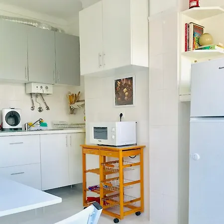 1-4 Guests, Estoril - Cascais Beach & Town Holidays Appartement Estoril