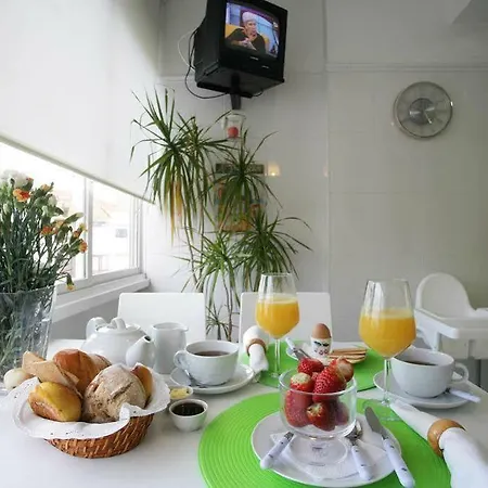 Appartement 1-4 Guests, Estoril - Cascais Beach & Town Holidays